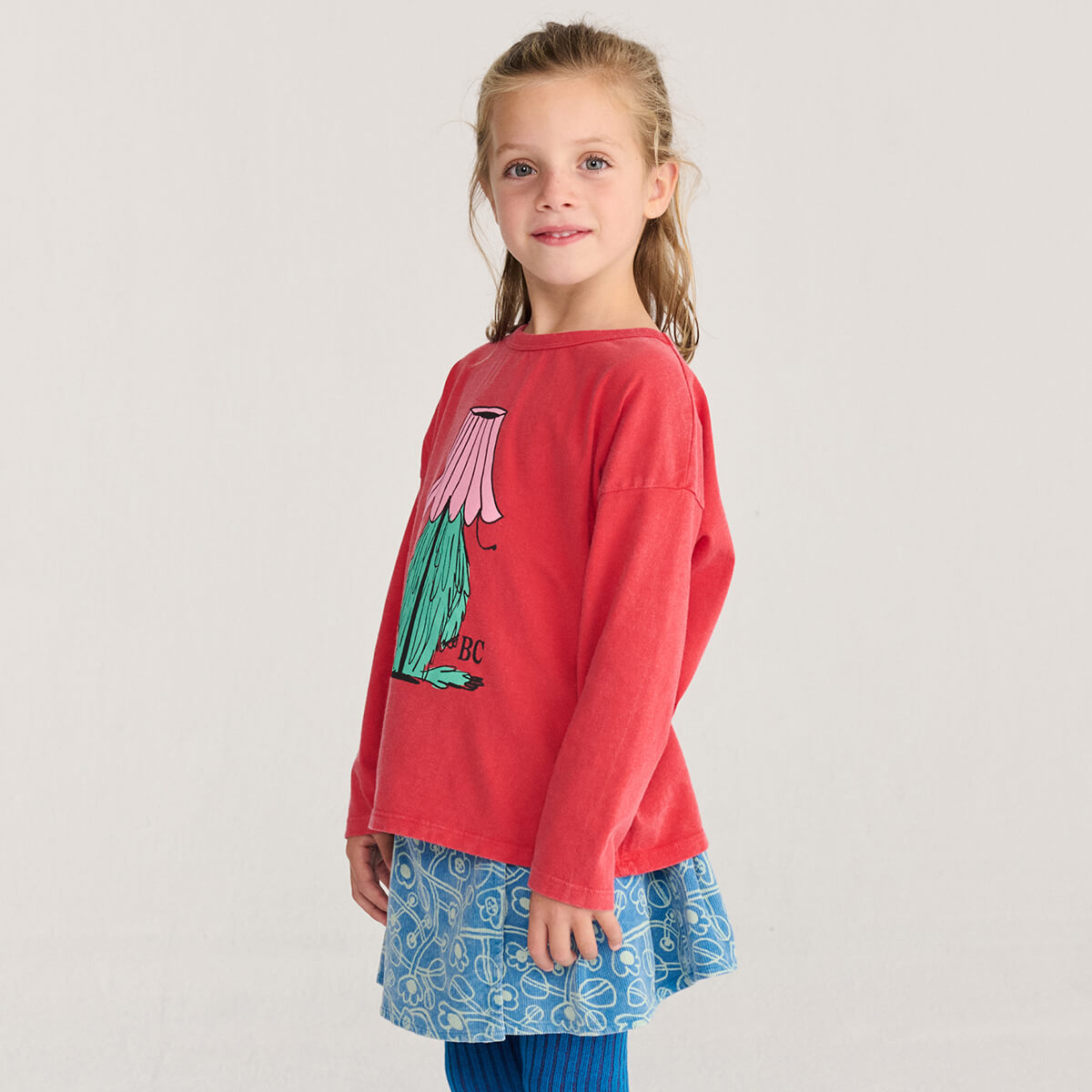 T-shirt décontracté à manches longues en coton bio avec imprimé monstre rouge caché et col rond pour enfants de 1 à 13 ans