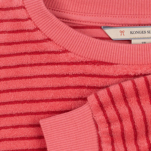 Sweat-shirt ras du cou en coton biologique à rayures, avec épaules tombantes et texture brossée, pour enfants de 1 à 11 ans