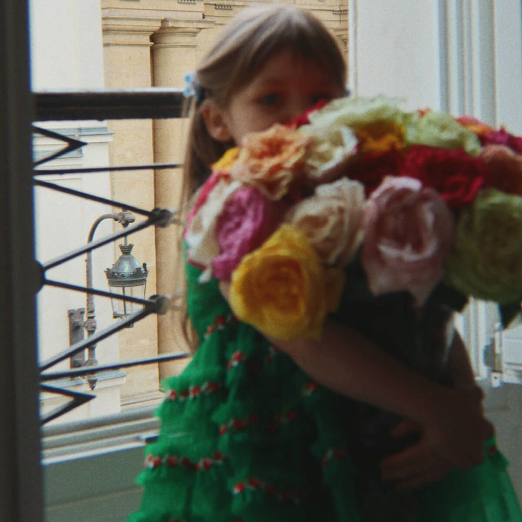 Robe en tulle de polyamide à fleurs de jardin romantique et formel avec manches bouffantes et appliqués de fleurs pour enfants de 2 à 8 ans