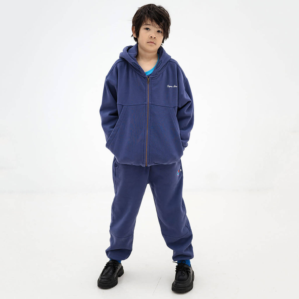 Pantalon de jogging sportif enfant en coton biologique bleu éclipse avec détails coupés-cousus et taille élastiquée, 2-14 ans