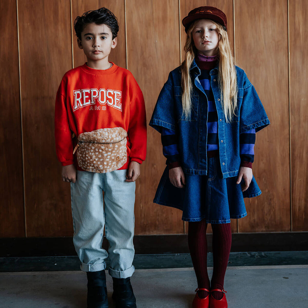 Pantalon en jean décontracté vintage bleu boue en coton biologique avec taille élastiquée et poches latérales pour enfants de 2 à 14 ans