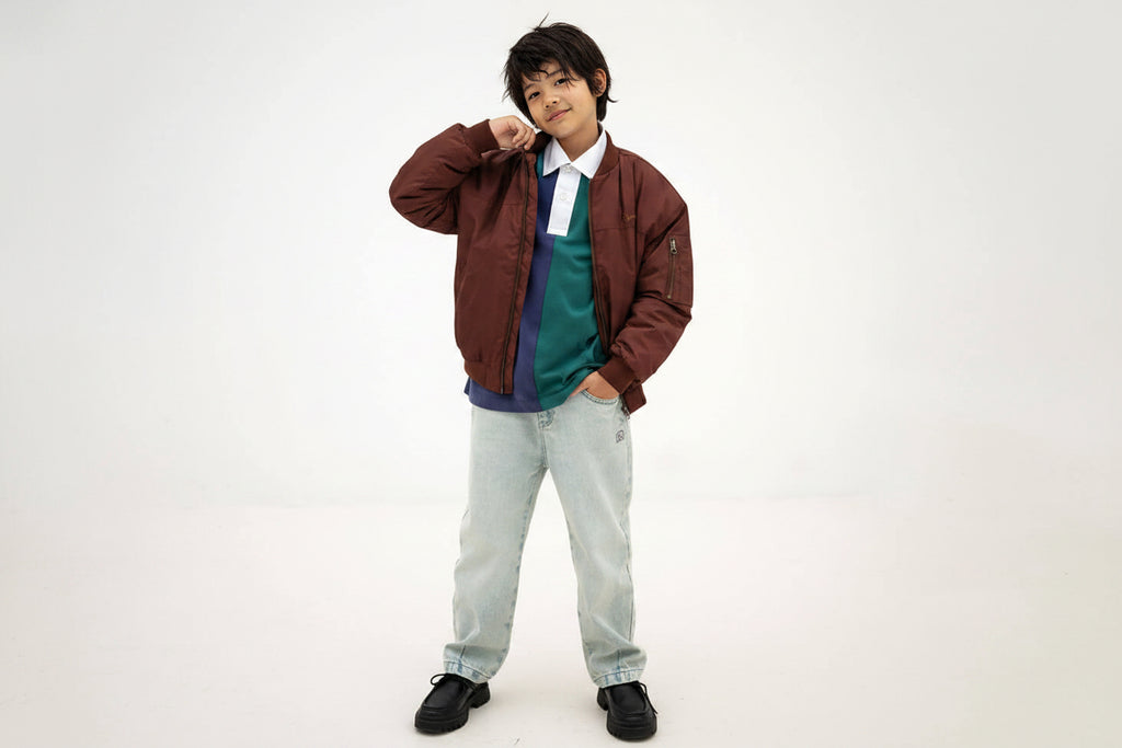Pantalon en jean décontracté vintage bleu boue en coton biologique avec taille élastiquée et poches latérales pour enfants de 2 à 14 ans