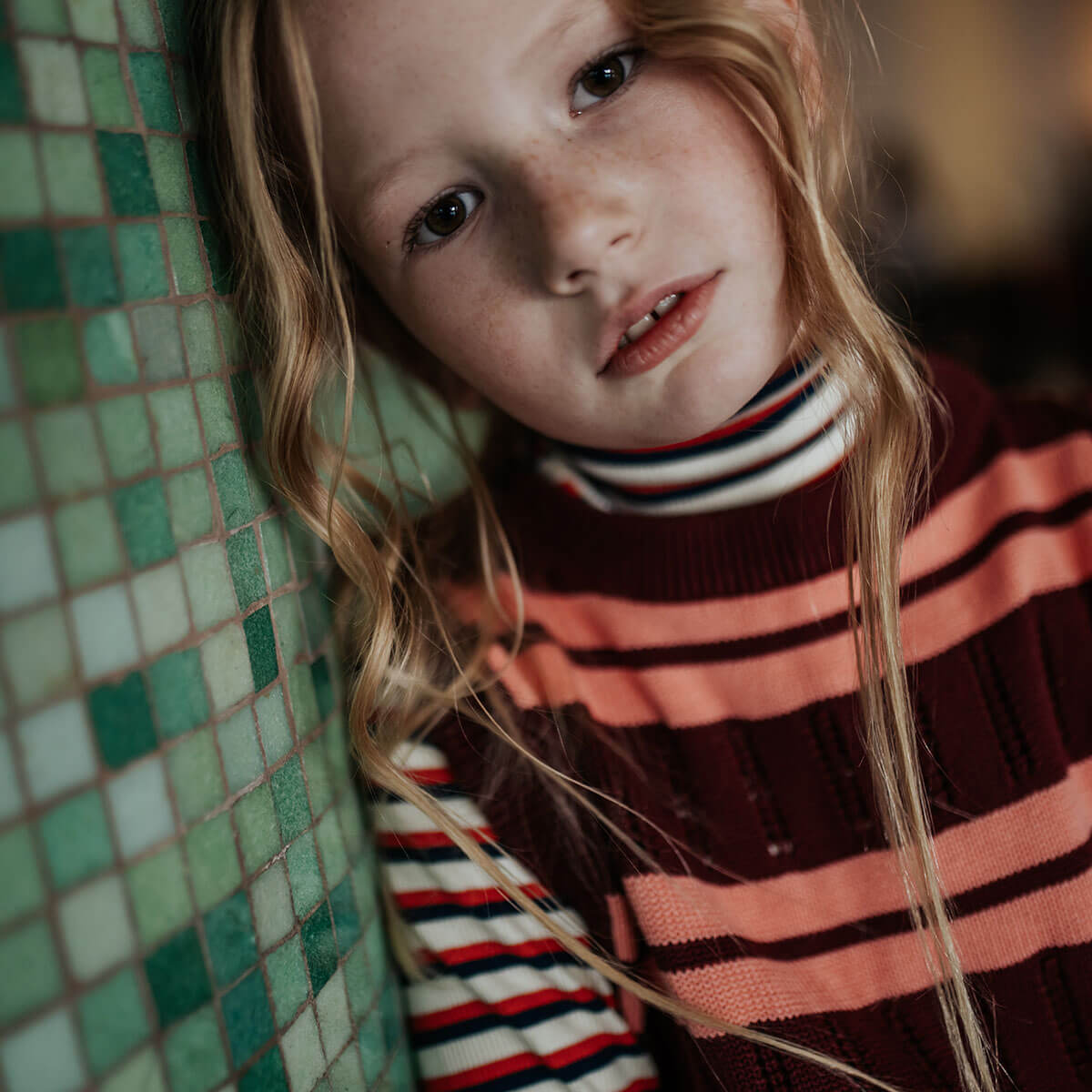 T-shirt à col roulé à manches longues Slim Ivy Stripe en coton biologique avec coupe extensible pour enfants de 2 à 14 ans